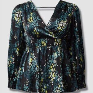 NWT Torrid Satin Surplice Tie Cut Out Back Long Sleeve Blouse Size 4X